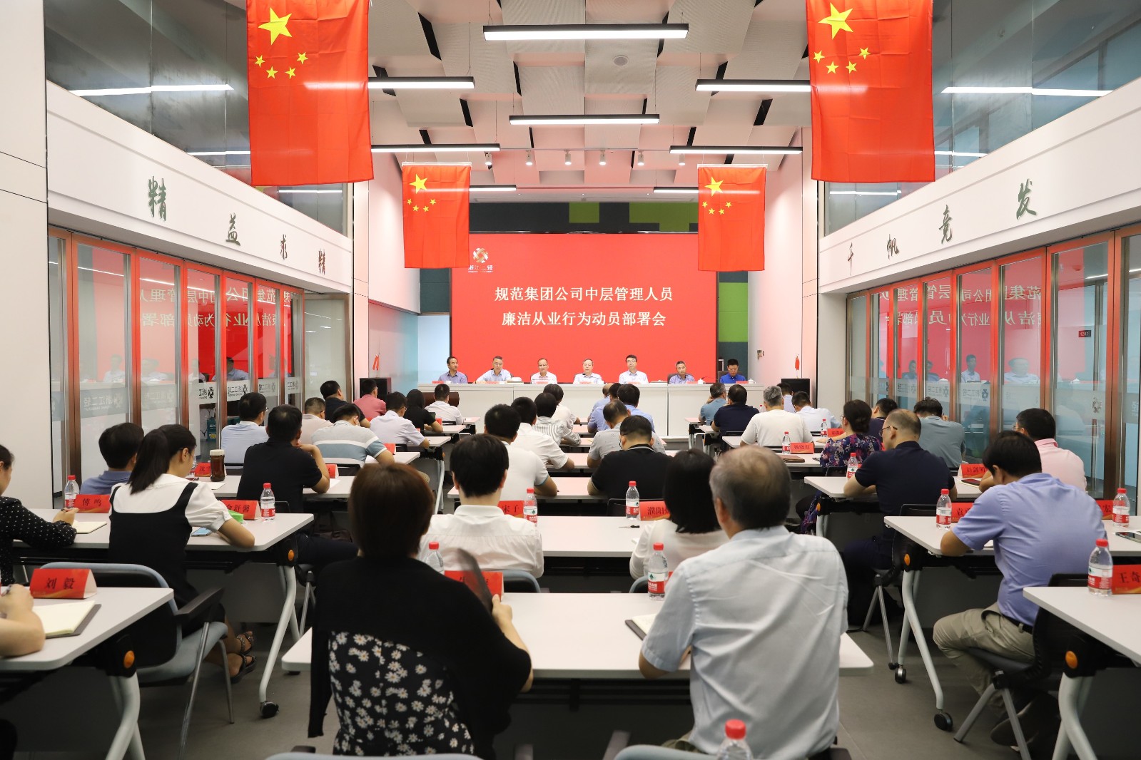 1632825481711763.jpg 2 (4).jpg