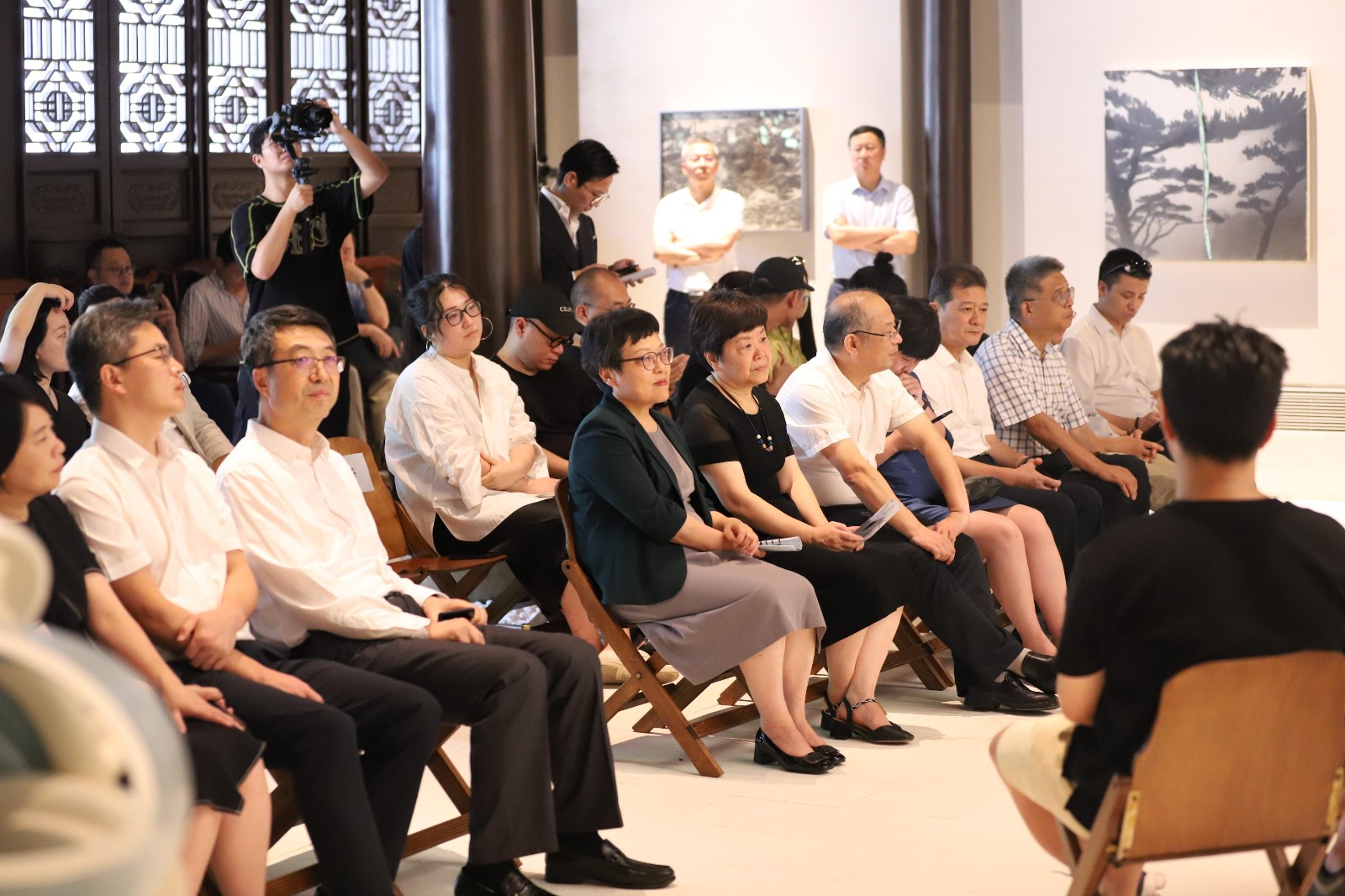 1688959251175264.jpg 1 座談.jpg