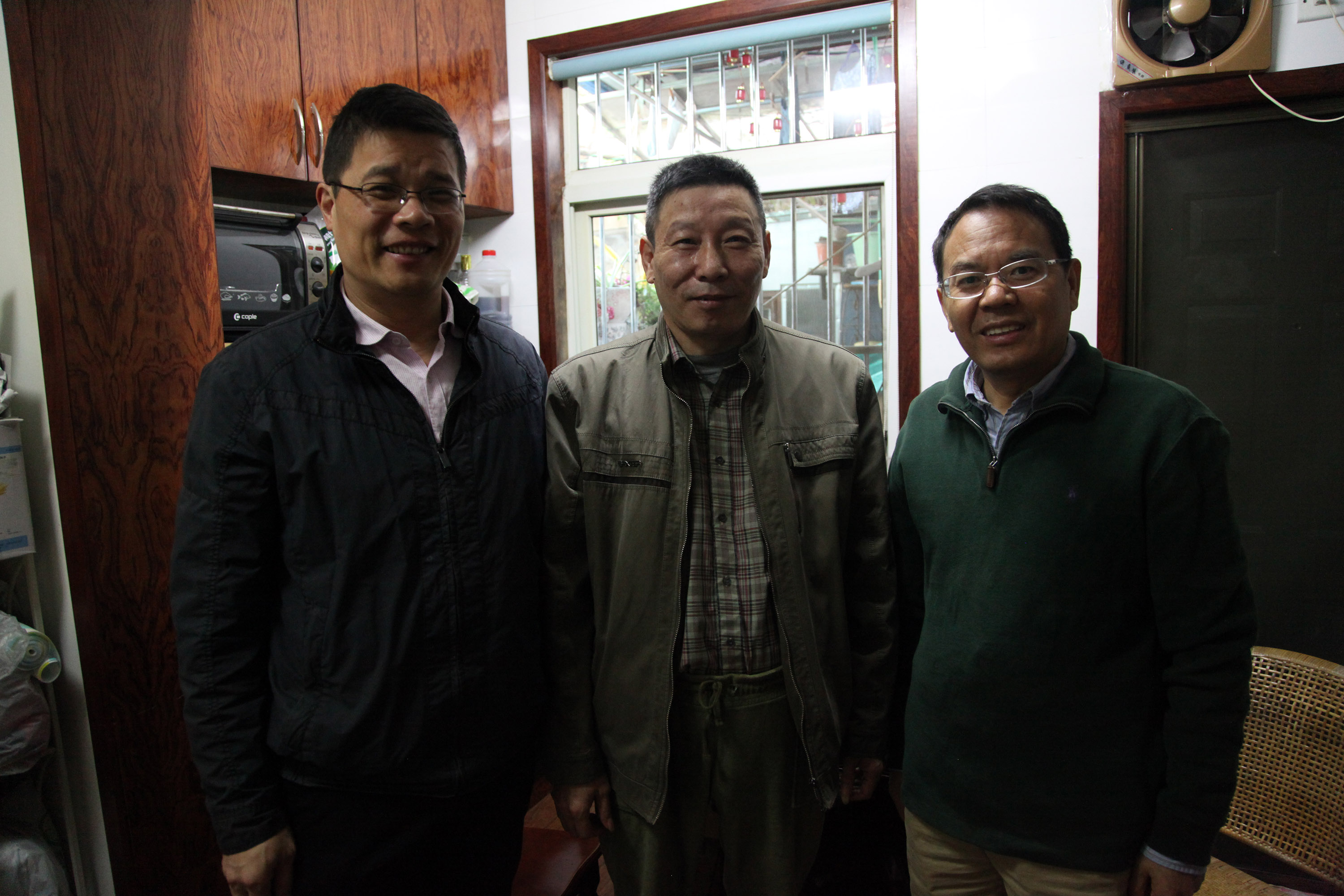 集團(tuán)副總經(jīng)理、黨委委員徐旭陽(yáng)慰問(wèn)困難黨員