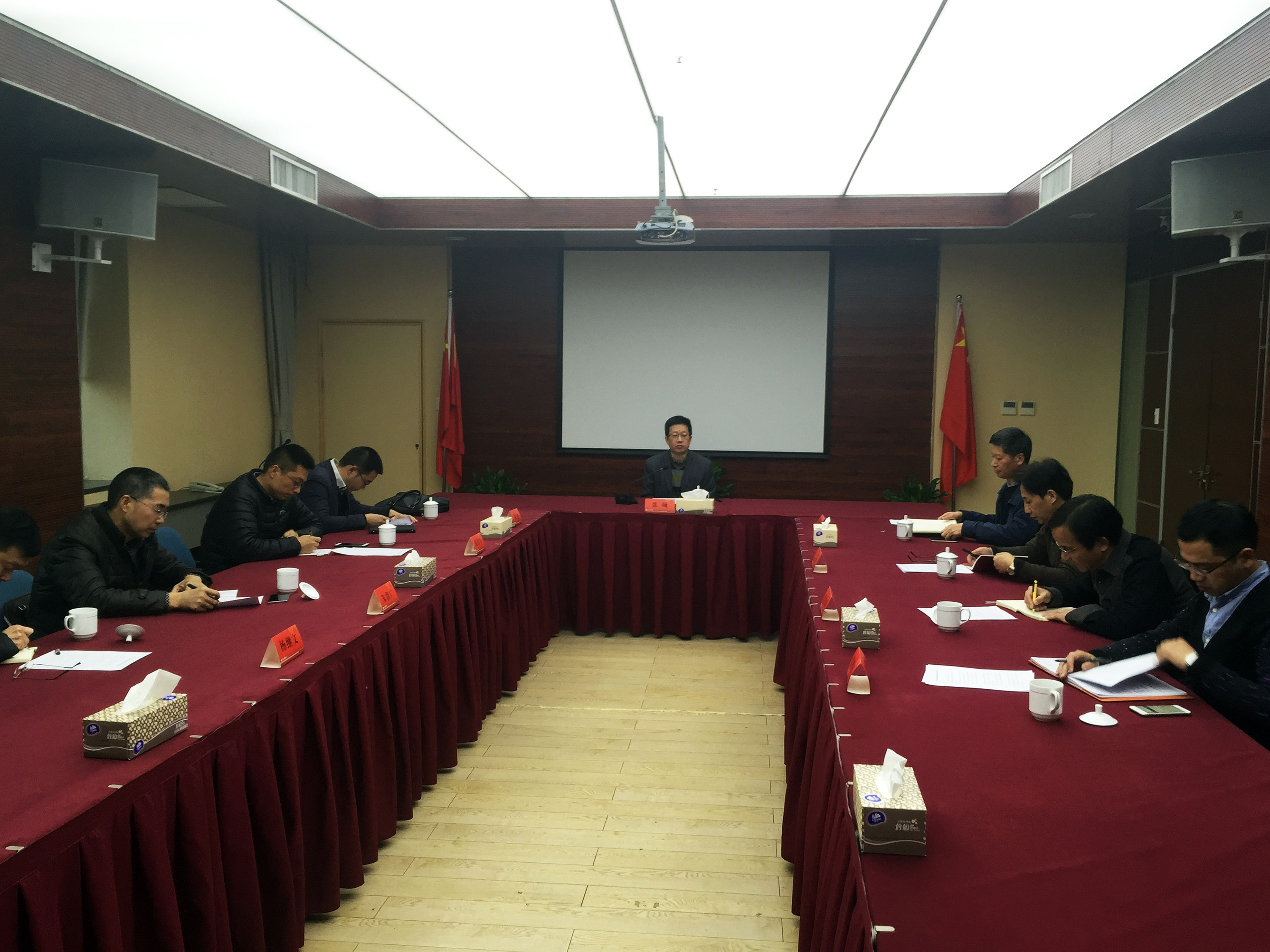 浙江省二輕集團(tuán)公司紀(jì)委對(duì)申達(dá)德清建設(shè)項(xiàng)目管理人員進(jìn)行集體廉潔談話