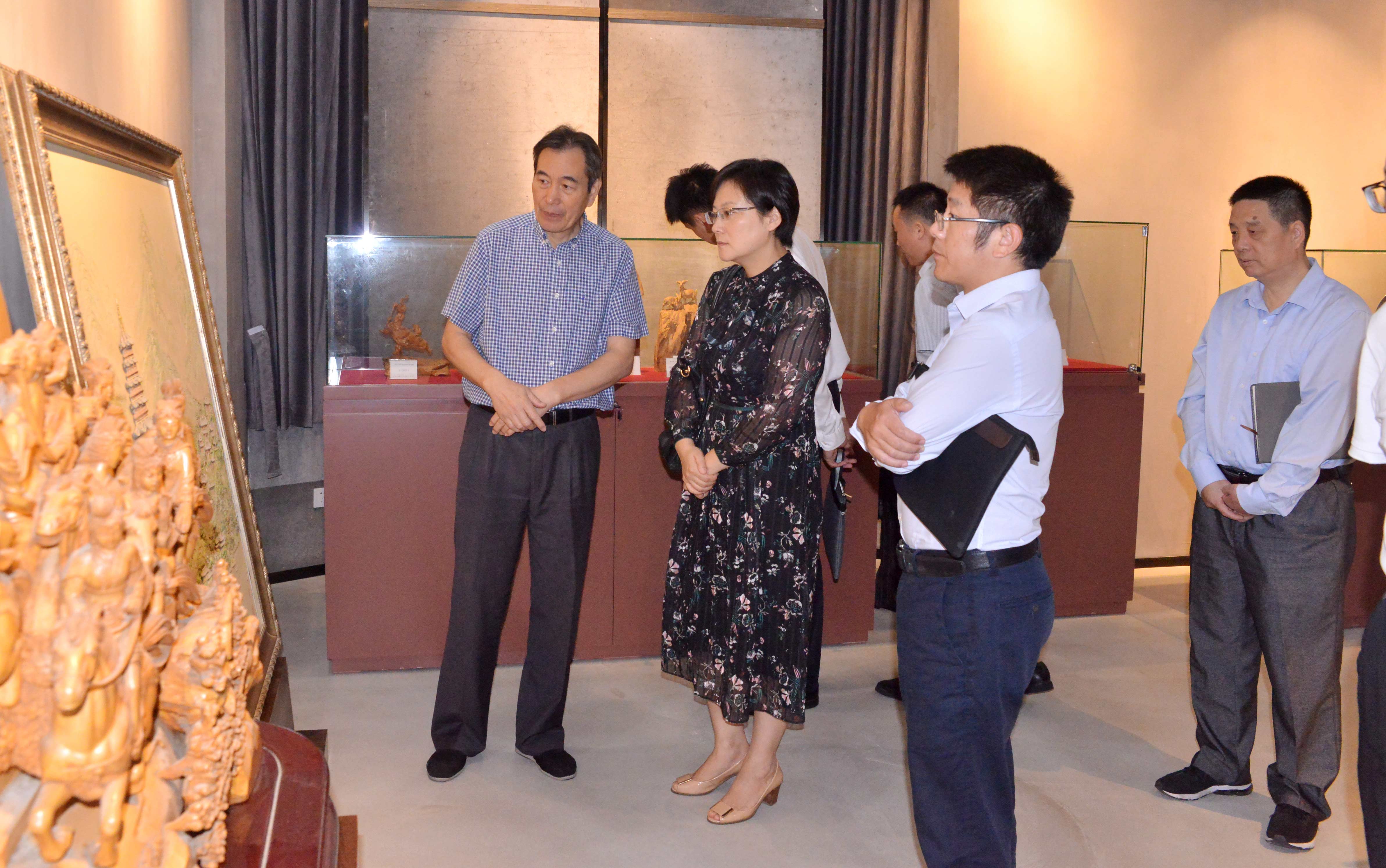 省部屬企事業(yè)工會調(diào)研集團公司工會工作