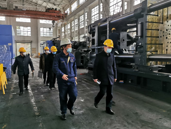 虞岳明調(diào)研指導(dǎo)申達(dá)公司抗擊疫情及復(fù)工復(fù)產(chǎn)兩手抓工作