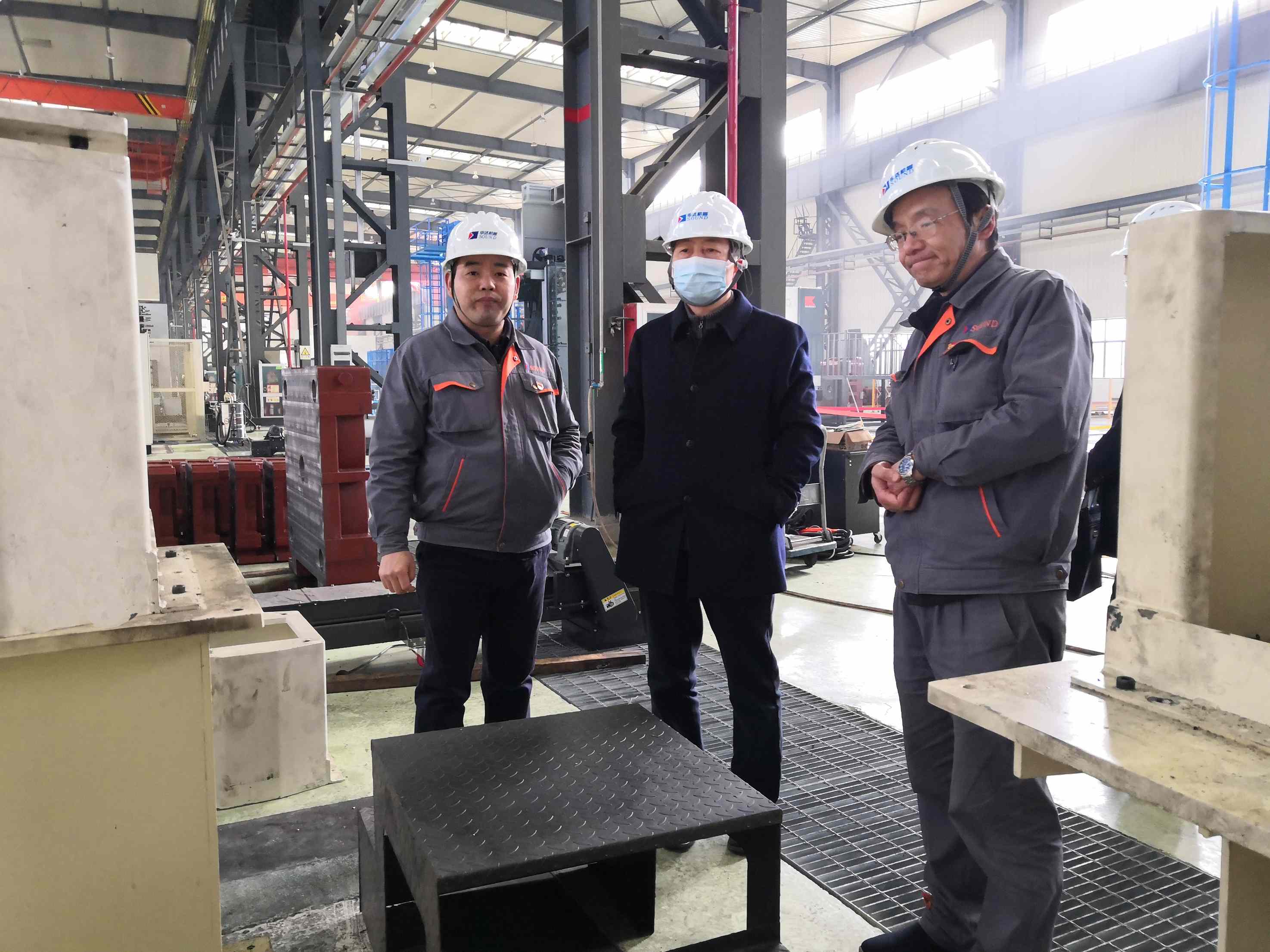 虞岳明赴申達(dá)機(jī)器公司開展“三服務(wù)”活動(dòng)