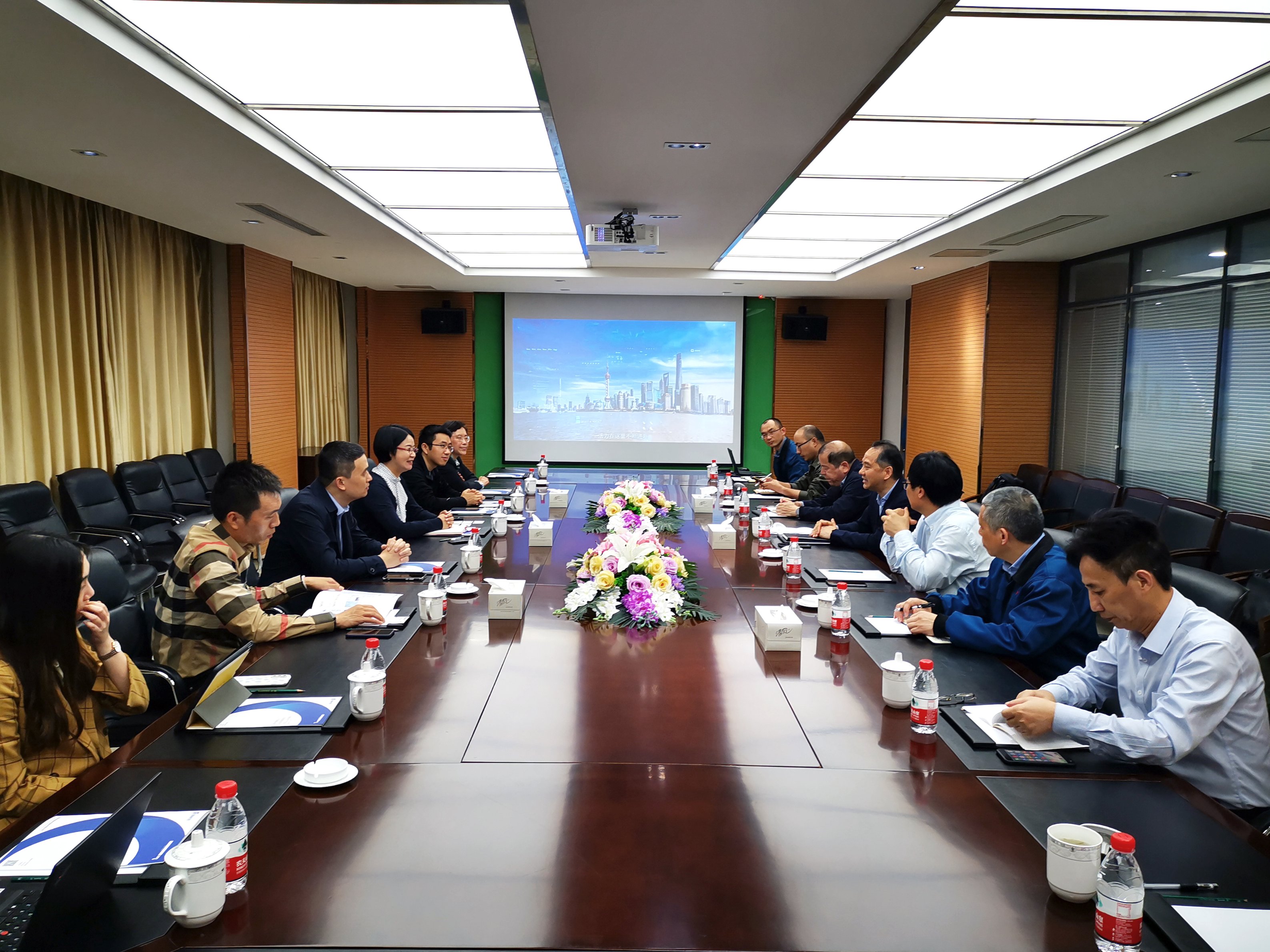 中控集團副總裁李紅波一行赴國瑞科技考察交流