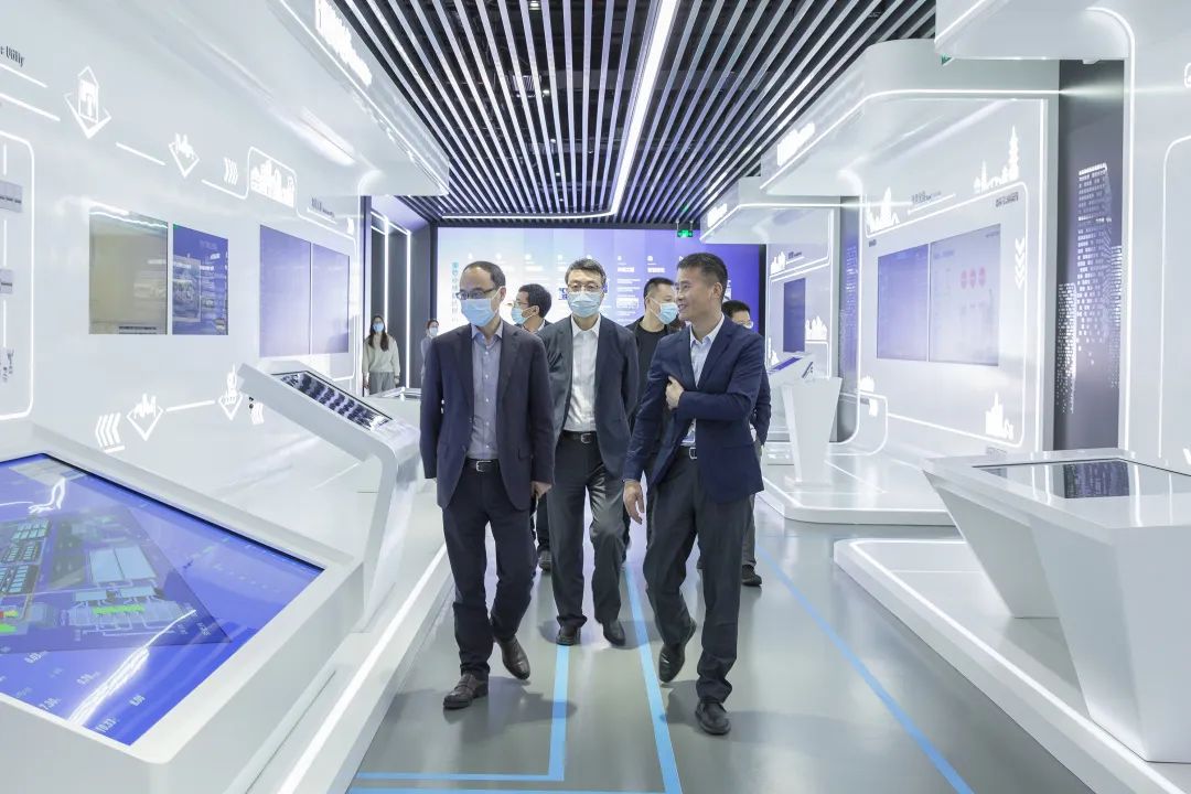 省國資委黨委委員、副主任姜揚劍赴省二輕集團參股中控信息考察指導(dǎo)