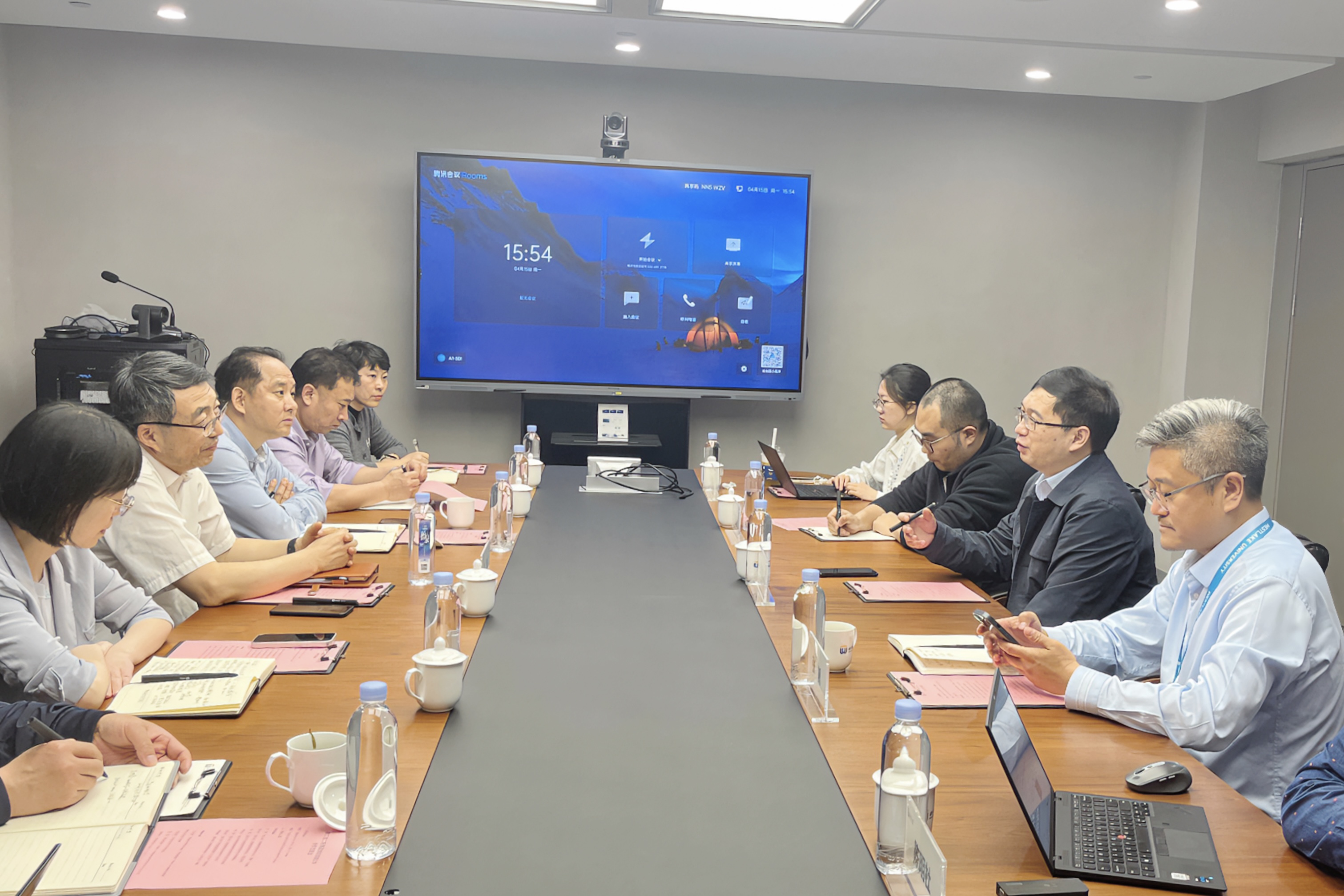 吳敏帶隊赴西湖大學考察調(diào)研